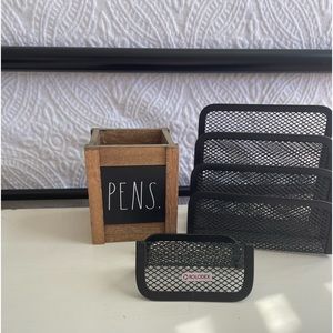 Desk set for letters, business cards and pens.